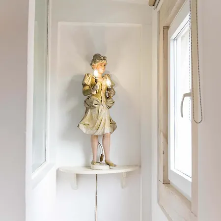 Charming Classic-rustic Retreat In Historic * Lizbona