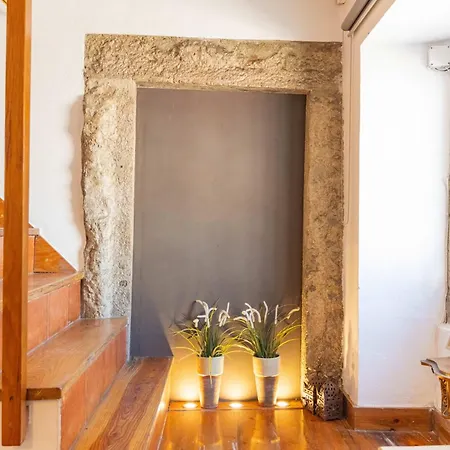 Apartament Charming Classic-rustic Retreat In Historic Lizbona