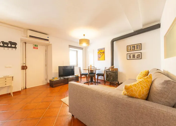 아파트 Charming Classic-rustic Retreat In Historic
