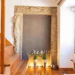 Apartamento Charming Classic-rustic Retreat In Historic Lisboa
